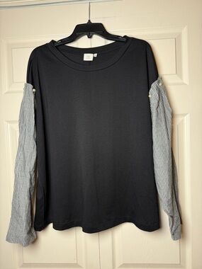 Good Luck Gem‎ Embellished Top
